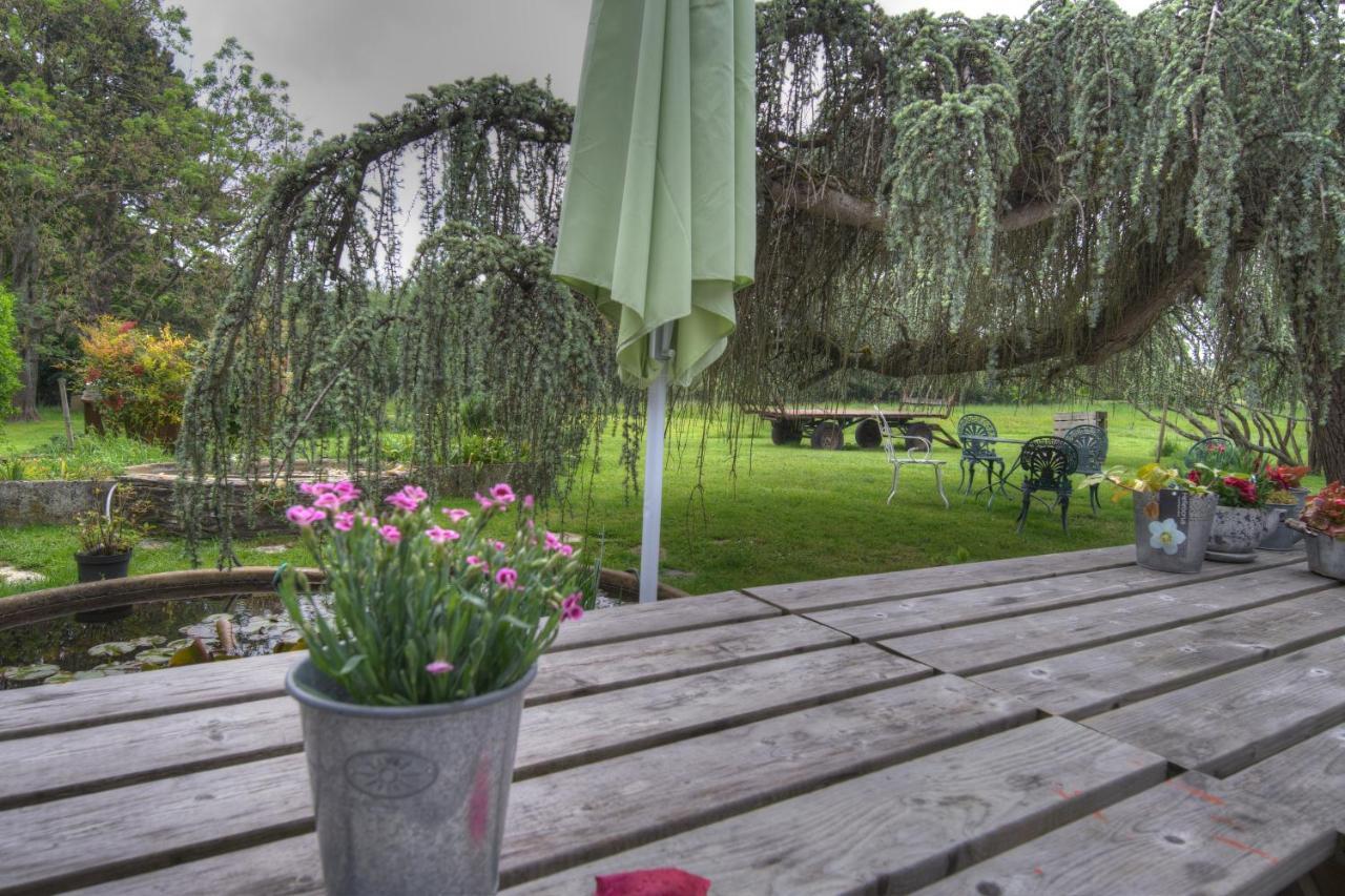 Bed and Breakfast Maison Prairie Bonheur Маньи-лез-Амо Экстерьер фото